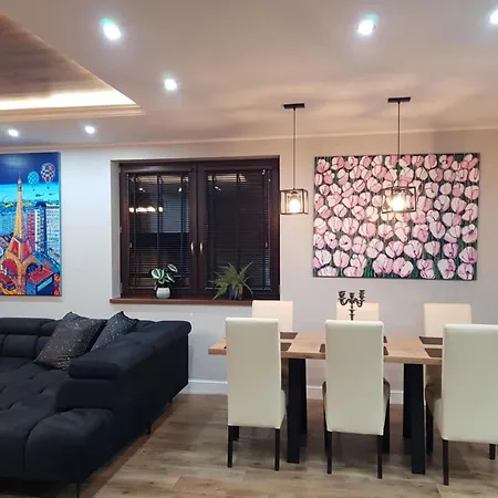 Blizniacza Natura Nad Rzeka, Apartment Makosieje